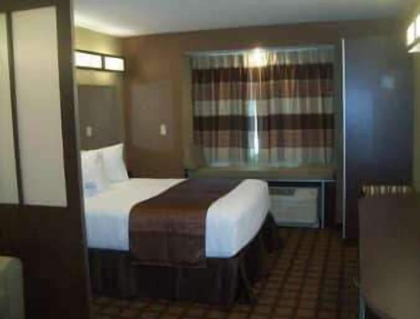 Microtel Inn And Suites Carrollton Eksteriør billede